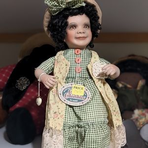 Ganz Cottage Collectables Buttons Porcelain Doll Vintage